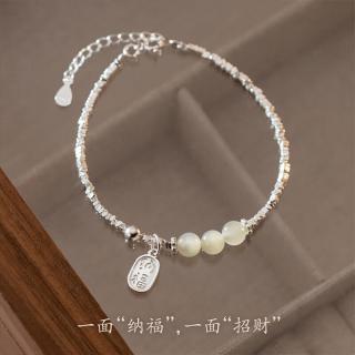 银千惠与quamer和田玉手链深度对比,哪个更值得入手?