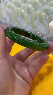 dl 和田玉手镯